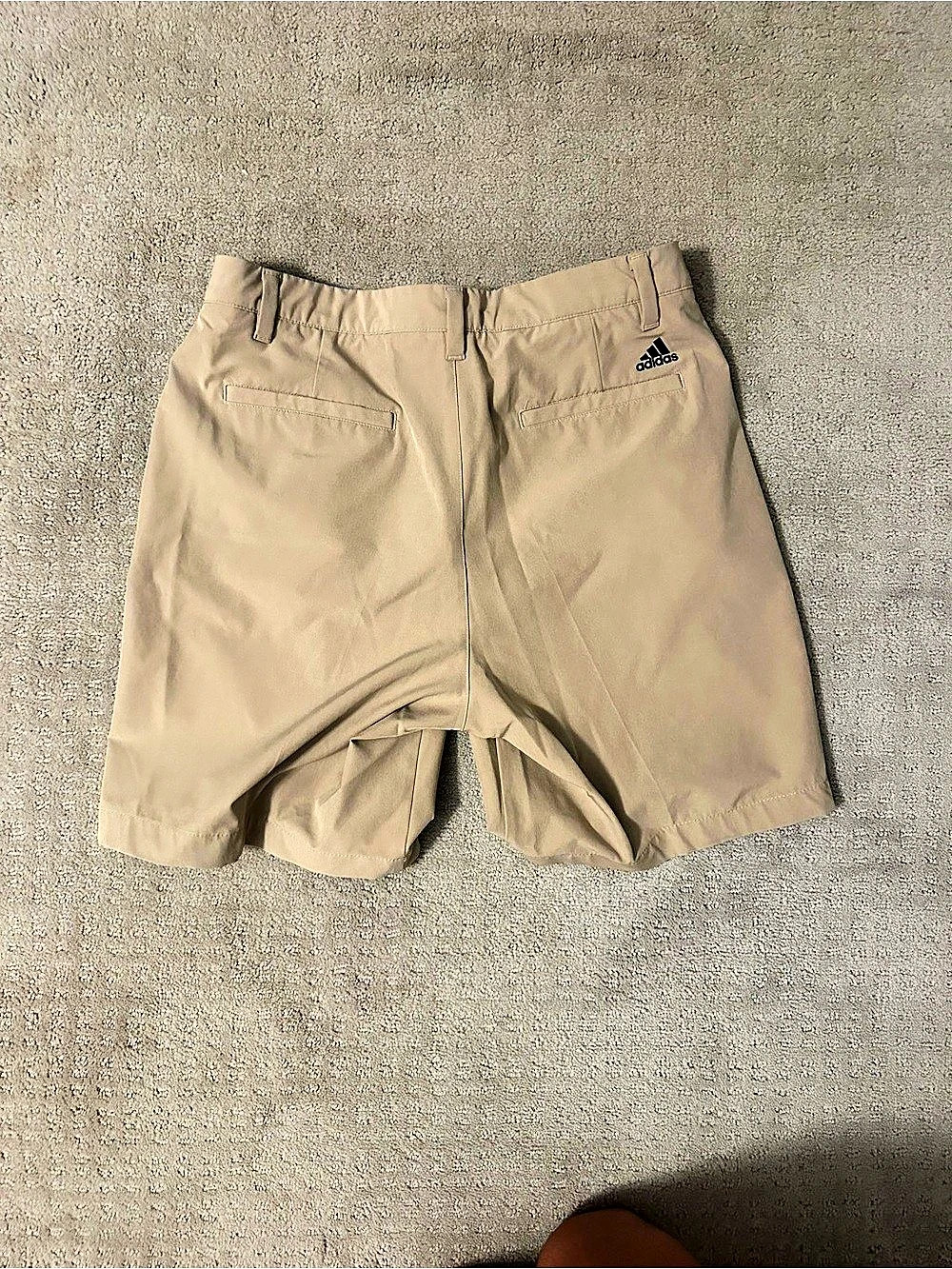 adidas Ultimate365 Golf Shorts tan, 34 Waist